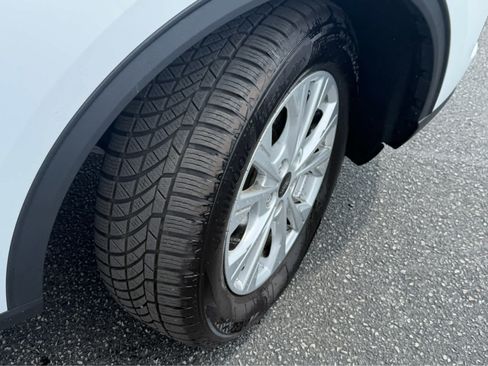 Used 2023 Ford Escape Active AWD/4WD image 11