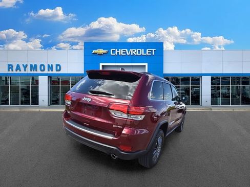 Used 2021 Jeep Grand Cherokee Limited AWD/4WD image 3