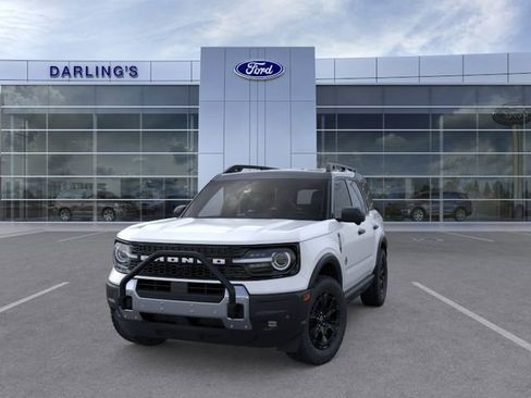 New 2025 Ford Bronco Sport Outer Banks w/ Sasquatch Outer Banks Package AWD/4WD image 2