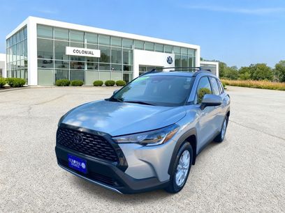 Used 2023 Toyota Corolla Cross LE w/ Moonroof Package