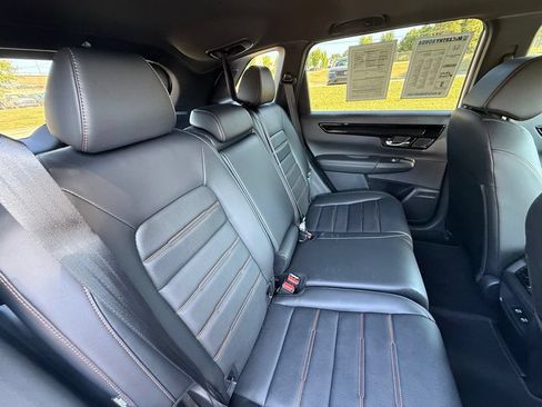 Used 2025 Honda CR-V Sport Touring image 38