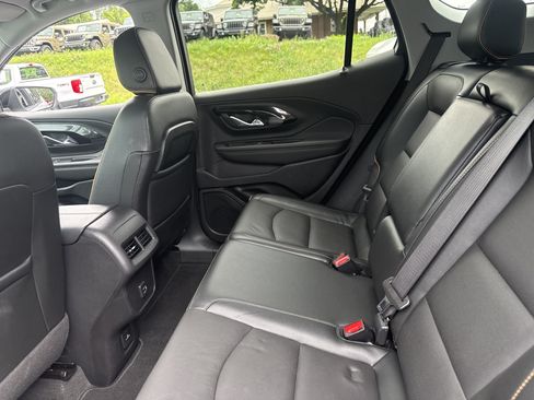 Used 2023 GMC Terrain AT4 AWD/4WD image 21