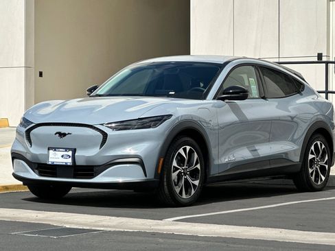 New 2026 Ford Mustang Mach-E Select w/ Interior Protection Package image 7