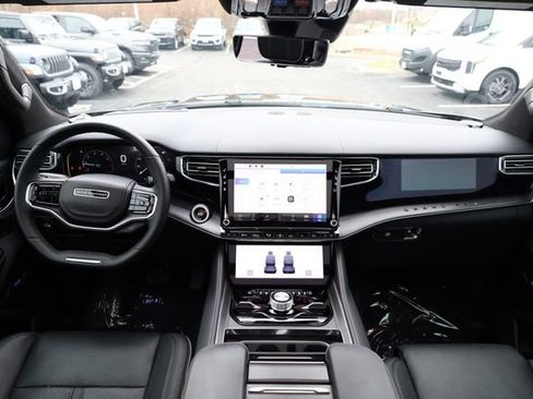 Used 2024 Jeep Grand Wagoneer Series II w/ Quick Order Packagew 28T image 12