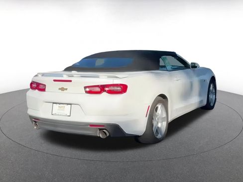 Used 2023 Chevrolet Camaro LT image 10
