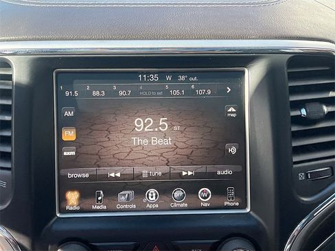 Used 2014 Jeep Grand Cherokee Overland w/ Advanced Technology Group image 15