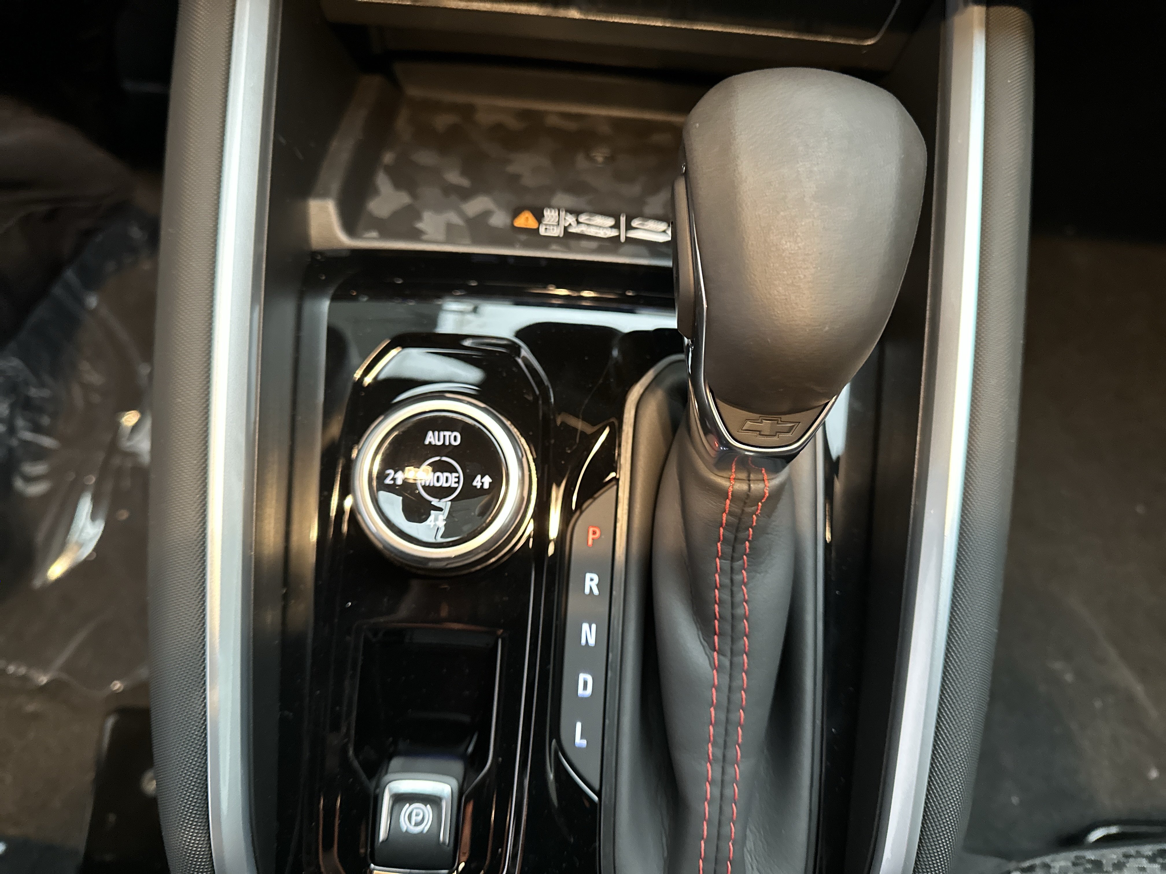 New 2026 Chevrolet Colorado Z71 w/ Midnight Edition AWD/4WD image 40
