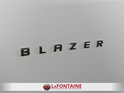 Used 2023 Chevrolet Blazer LT w/ Convenience Package image 10