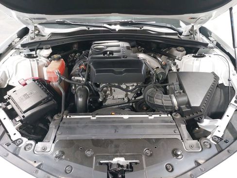 Used 2021 Chevrolet Camaro LT image 29