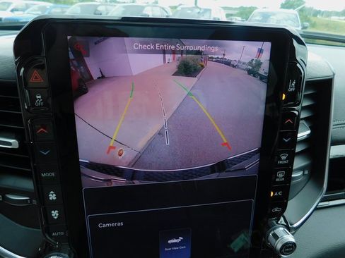 New 2025 RAM 1500 Laramie image 32