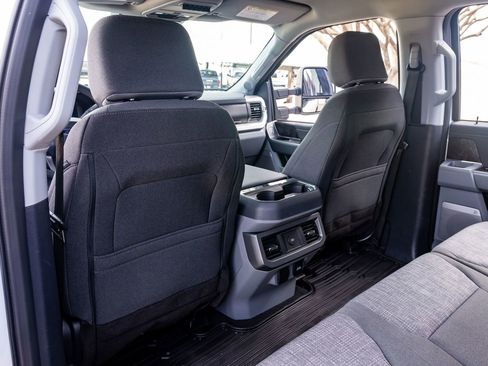 Used 2023 Ford F250 XLT w/ XLT Premium Package image 32