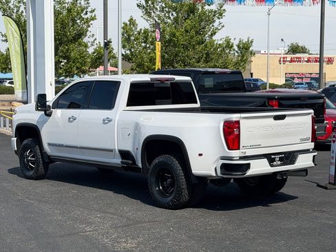 Used 2024 Chevrolet Silverado 3500 High Country w/ Technology Package AWD/4WD image 52