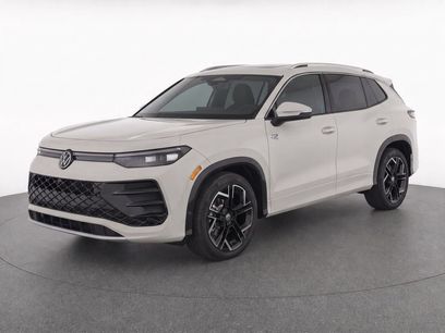 Used 2025 Volkswagen Tiguan SEL R-Line