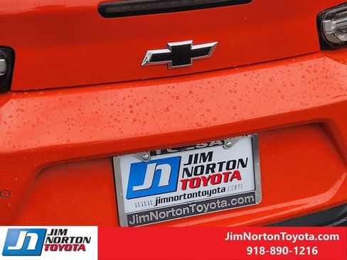 Used 2019 Chevrolet Camaro SS RWD image 11