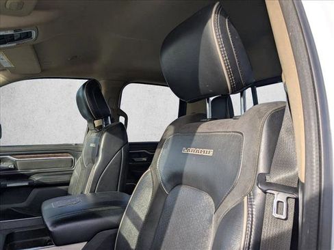 Used 2020 RAM 1500 Laramie RWD image 13