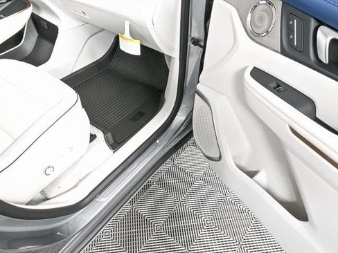 New 2026 Buick Enclave Avenir w/ Super Cruise Package image 25