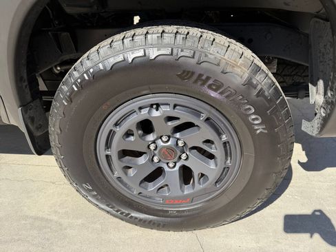 Used 2026 Nissan Frontier PRO-4X AWD/4WD image 29