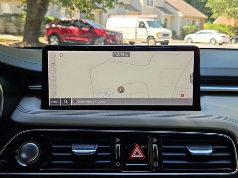 Used 2023 Genesis G70 2.0T w/ Sport Prestige Package image 18