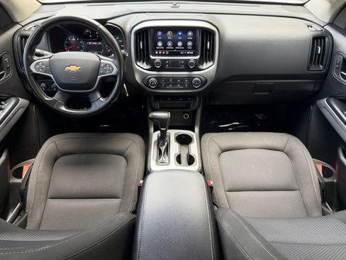 Used 2021 Chevrolet Colorado LT w/ LT Convenience Package AWD/4WD image 16
