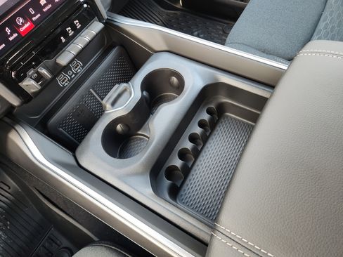 New 2026 RAM 1500 Big Horn AWD/4WD image 17