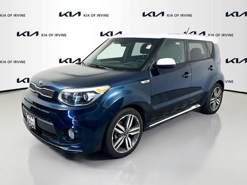 Used 2018 Kia Soul + FWD image 3
