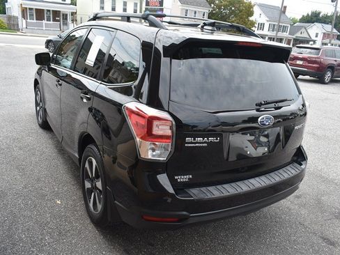 Used 2018 Subaru Forester 2.5i Premium AWD/4WD image 6