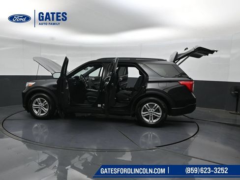 Used 2020 Ford Explorer XLT RWD image 55