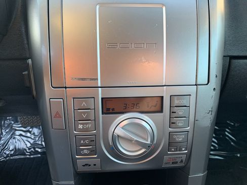 Used 2008 Scion tC image 18