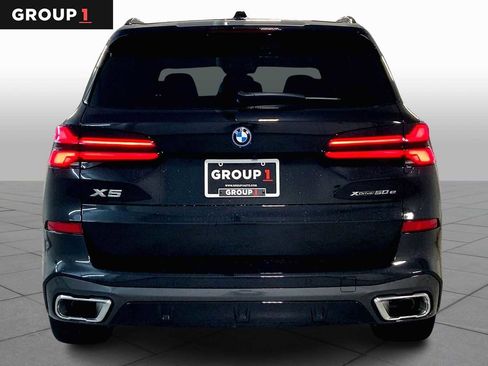 New 2026 BMW X5 xDrive50e w/ Executive Package image 1