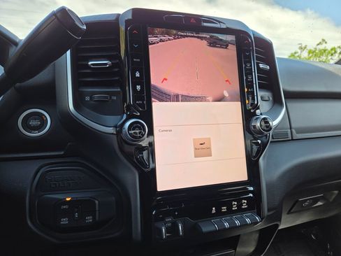 Used 2025 RAM 2500 Big Horn image 29