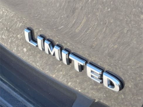 Used 2020 Jeep Grand Cherokee Limited AWD/4WD image 10