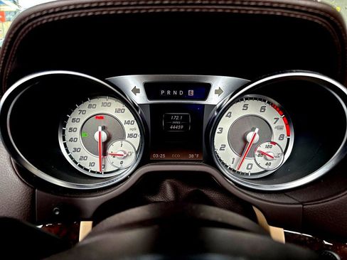 Used 2013 Mercedes-Benz SL 550 image 23