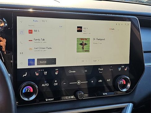 Used 2024 Lexus RX 350 350h Premium Plus image 18