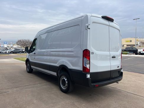 Used 2025 Ford Transit 250 148 Medium Roof w/ Load Area Protection Package image 6
