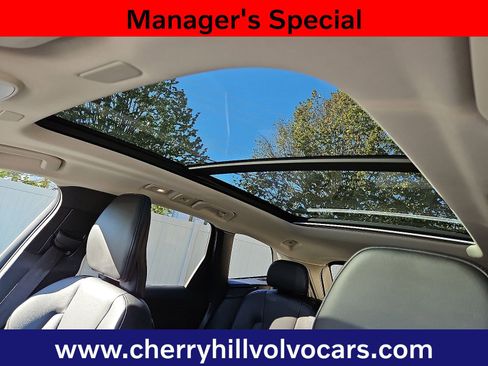 Certified 2024 Volvo XC60 B5 Core w/ Protection Package Premier image 14