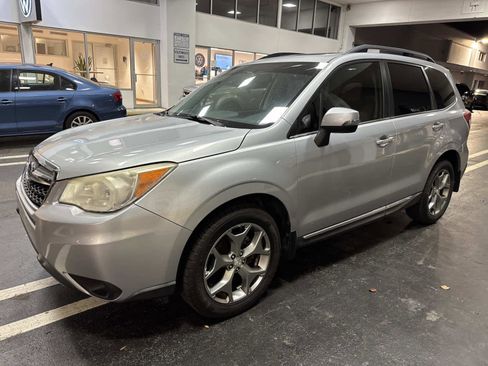 Used 2015 Subaru Forester 2.5i Touring w/ Popular Package #2 image 7