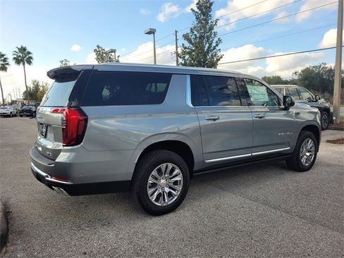 New 2026 GMC Yukon XL Denali image 13