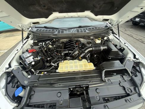 Used 2021 Ford F150 Lariat w/ Equipment Group 502A High image 28