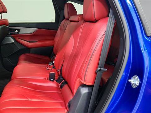 Used 2025 Acura MDX A-Spec image 23