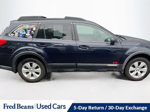 Used 2012 Subaru Outback 2.5i Limited w/ Moonroof Pkg AWD/4WD image 12