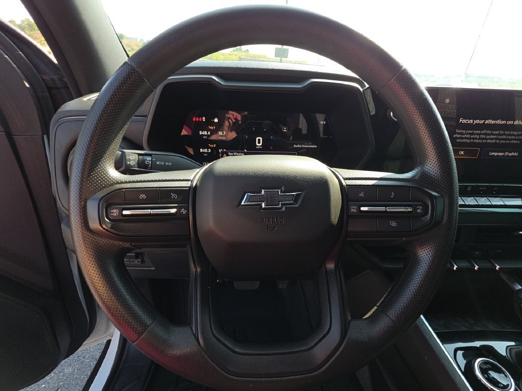 Used 2024 Chevrolet Colorado Trail Boss w/ Advanced Trailering Package AWD/4WD image 18