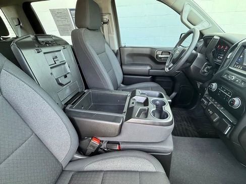 Certified 2024 Chevrolet Silverado 1500 Custom AWD/4WD image 22
