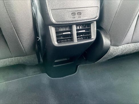 Used 2026 GMC Terrain Elevation image 28