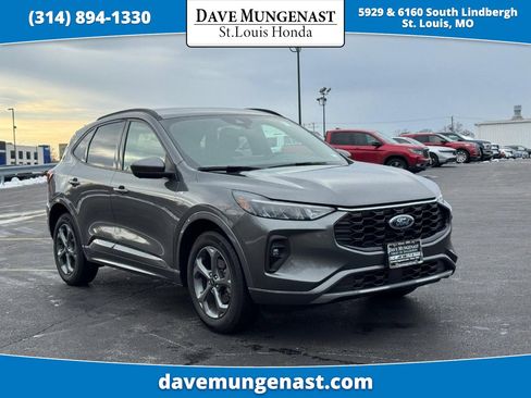 Used 2023 Ford Escape ST-Line Select w/ Tech Pack #2 image 1