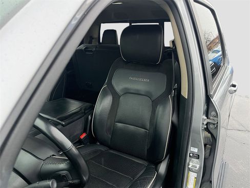 Used 2021 RAM 1500 Laramie image 19