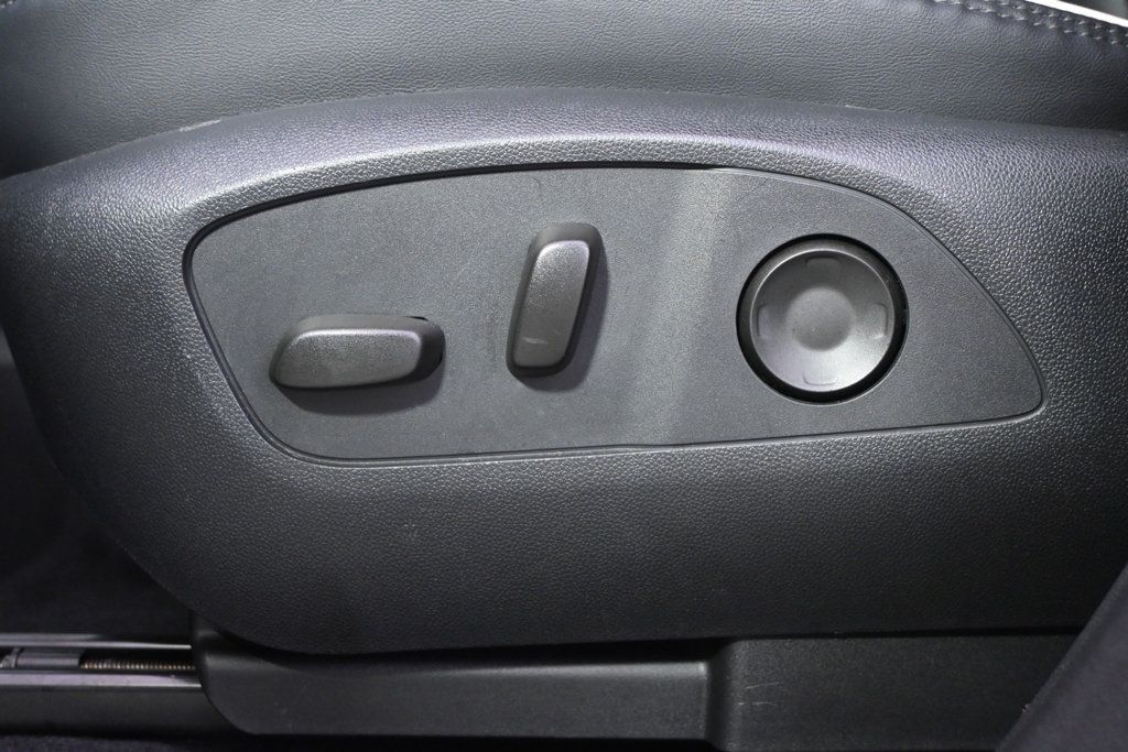 Used 2024 GMC Acadia Denali w/ LPO, Floor Liner Package AWD/4WD image 14