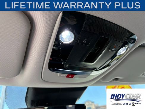 Used 2024 Kia Seltos SX w/ SX Sunroof Package AWD/4WD image 20