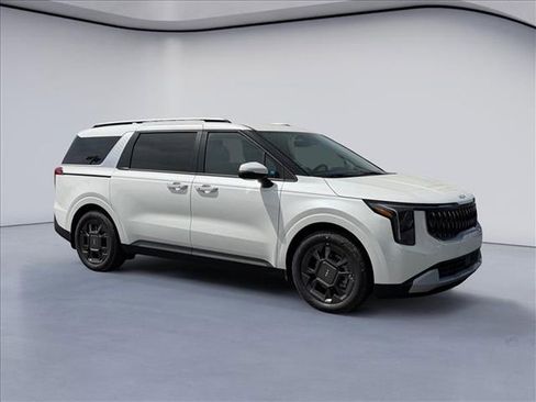 New 2026 Kia Carnival EX FWD image 7