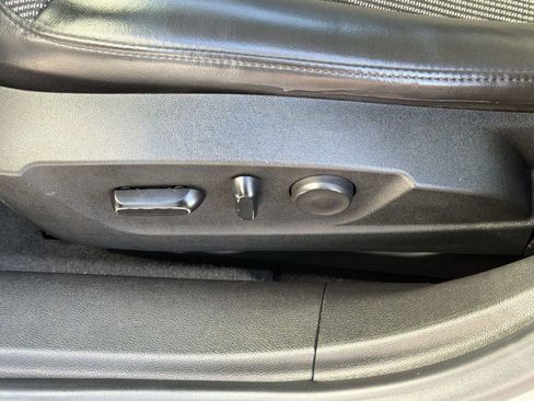 Used 2014 Chevrolet Malibu LT FWD image 16