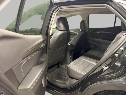 Used 2023 Buick Envision Avenir image 19